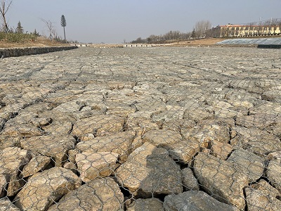 河流防洪護(hù)坡雷諾護(hù)墊圖片2